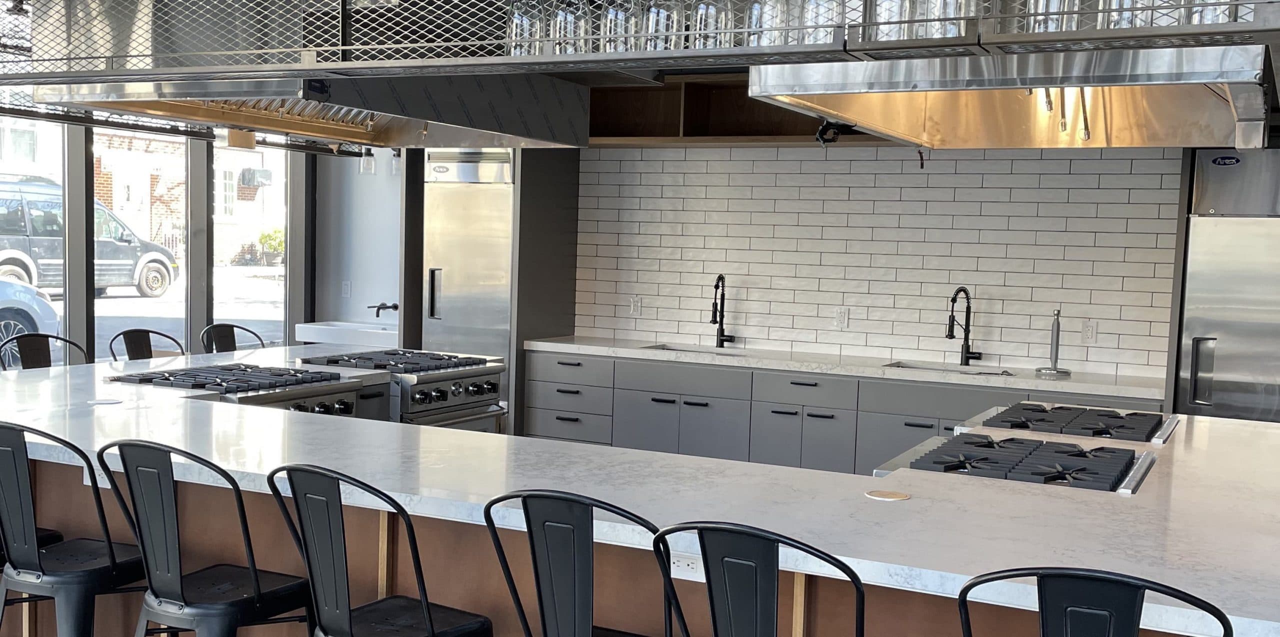 Hudson Table BROOKLYN HOME PAGE