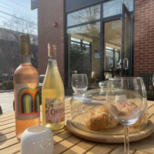 THURSDAY HAPPY HOUR ON THE PATIO