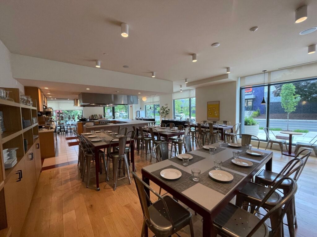 Hudson Table Stamford 44 John St