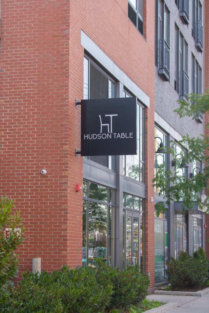 Hudson Table Stamford 523 Canal St