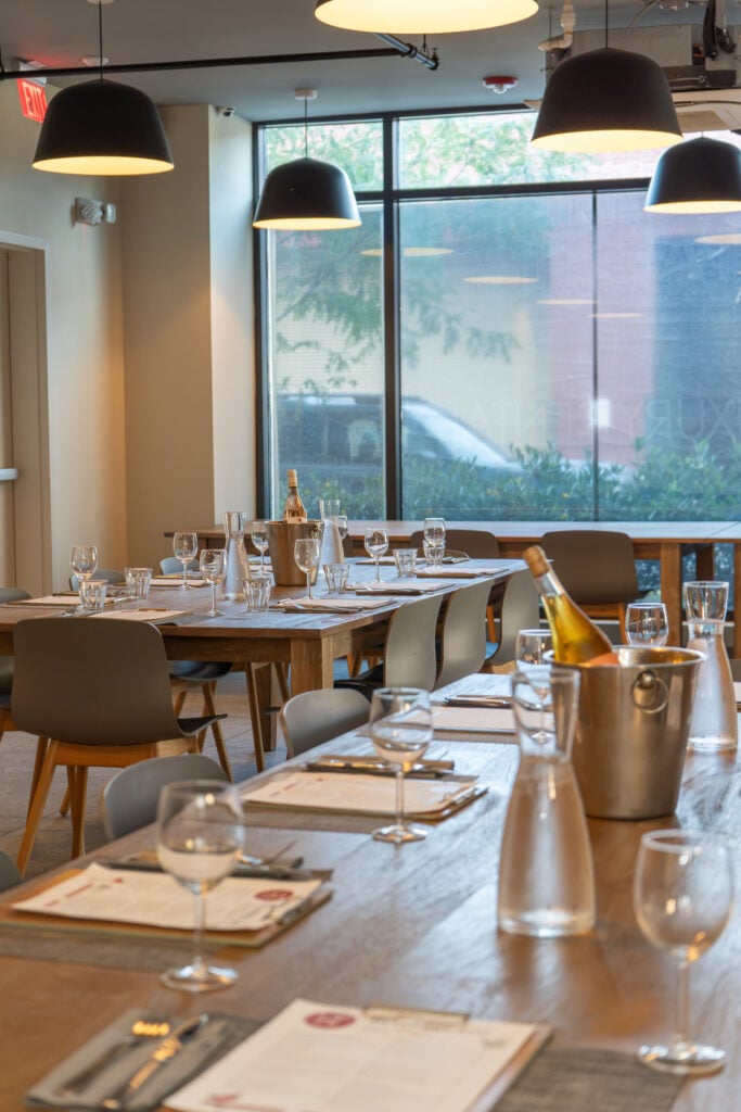 Hudson Table Stamford 523 Canal St